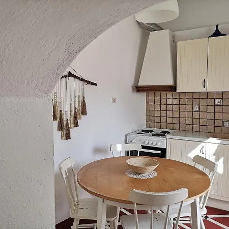 The Arch בית נופש *