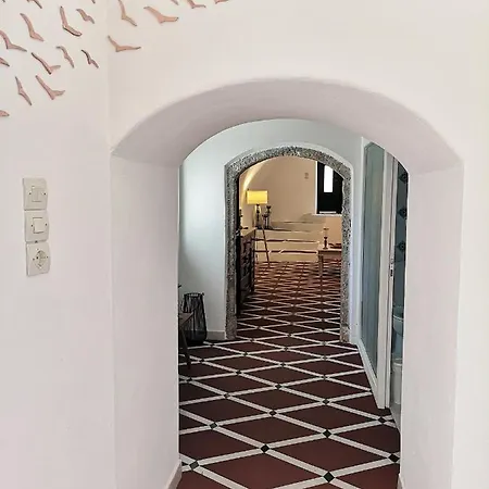 The Arch * Λογοθετιάνικα